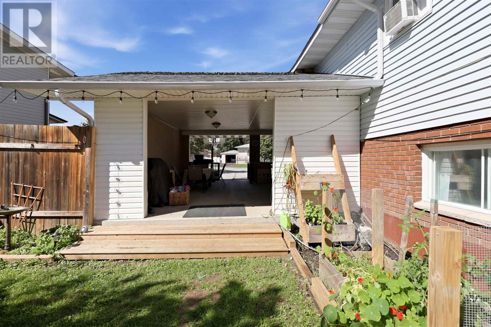 15 Sutton Pl, Sault Ste. Marie, Ontario  P6A 6A8 - Photo 29 - SM262511