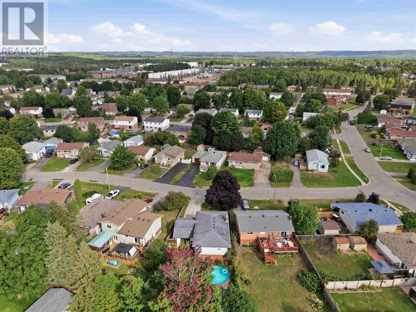 15 Sutton Pl, Sault Ste. Marie, Ontario  P6A 6A8 - Photo 37 - SM262511