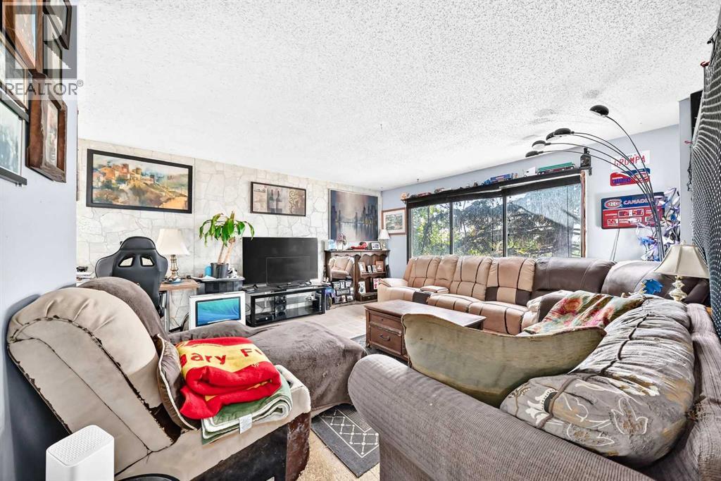360 Rundlefield Road NE