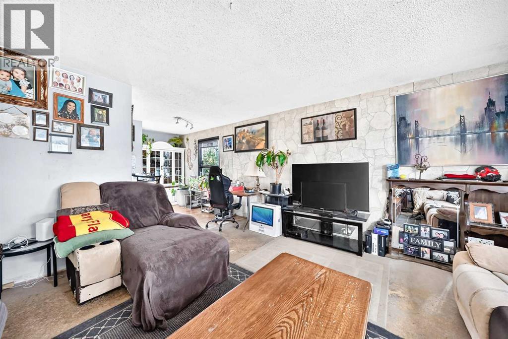 360 Rundlefield Road NE