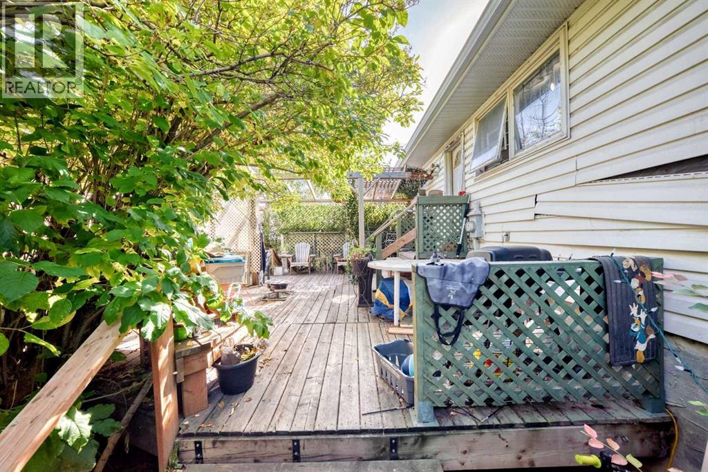 360 Rundlefield Road NE