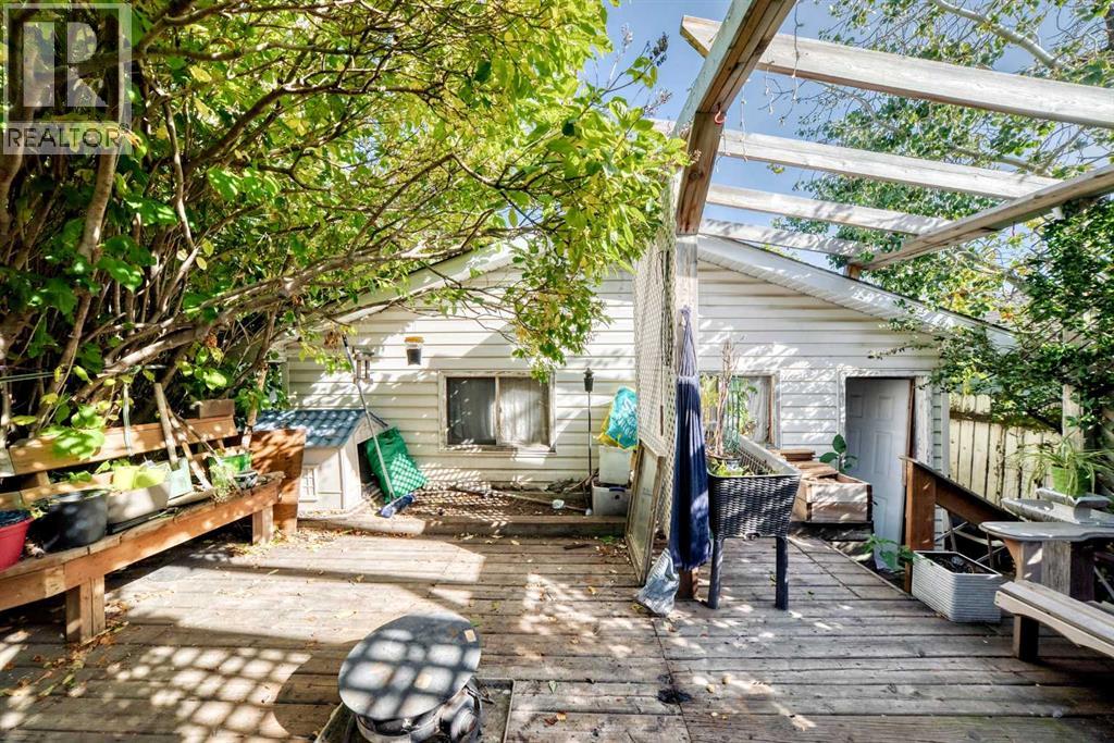 360 Rundlefield Road NE