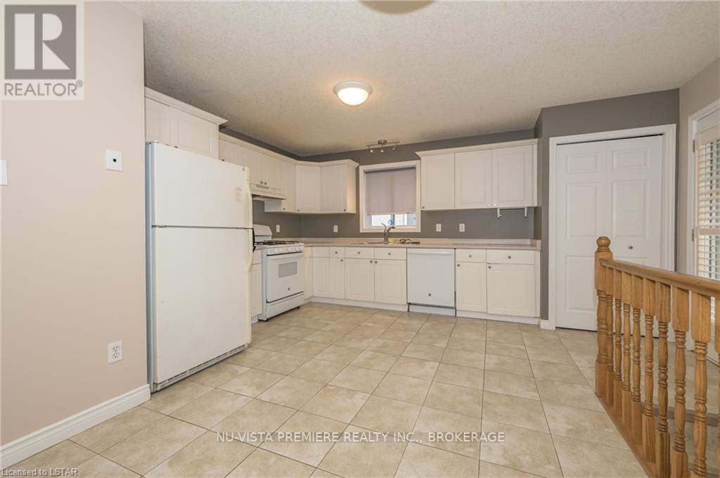 602 Sprucewood Drive, London North, Ontario  N5X 4J5 - Photo 8 - X13857800