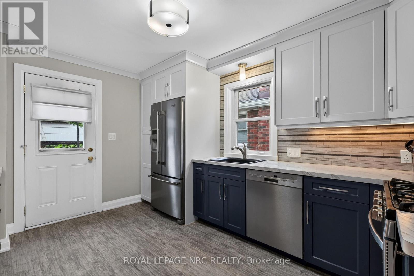9 Marmora Street, St. Catharines (E. Chester), Ontario  L2P 3B9 - Photo 17 - X13857670