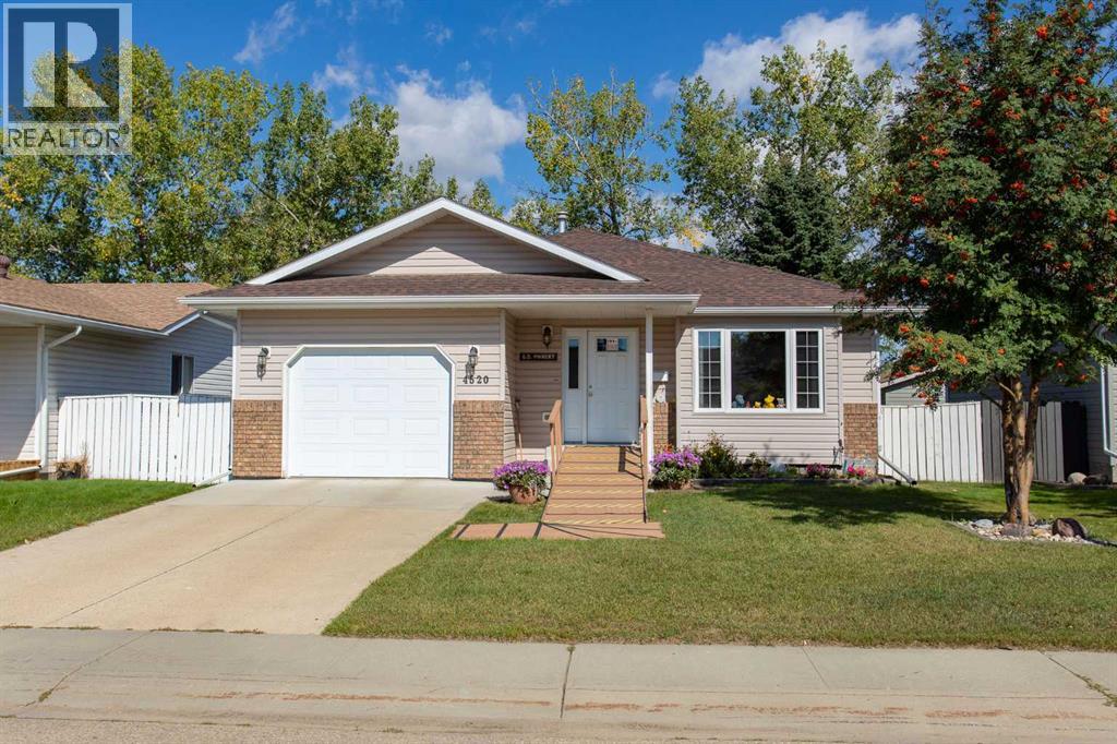 4520 55 Avenue, Lacombe, Alberta  T4L 1H2 - Photo 1 - A2344029