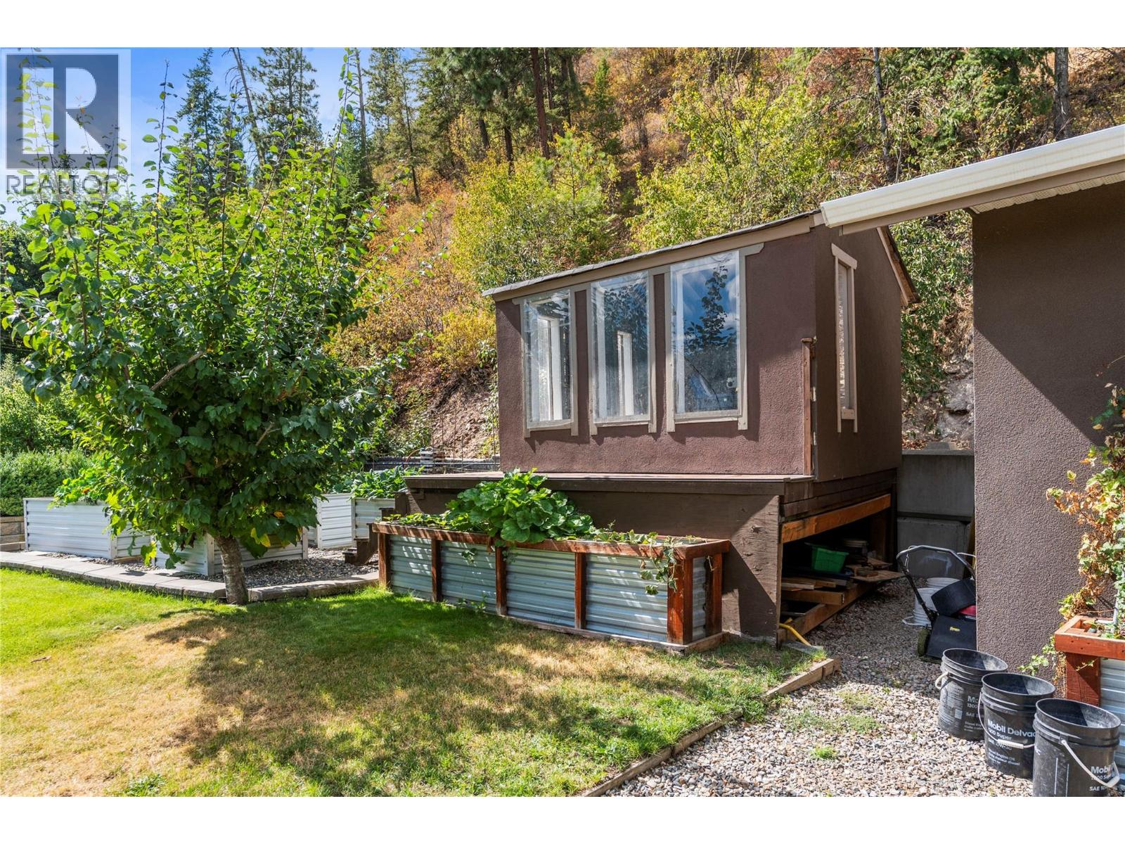16904 Gatzke Road, Lake Country, British Columbia  V4V 2J1 - Photo 28 - 10396767