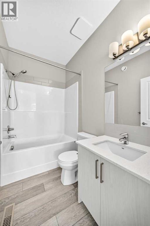 570 Creekstone Circle SW, Calgary, Alberta  T2X 4Y3 - Photo 19 - A2349180