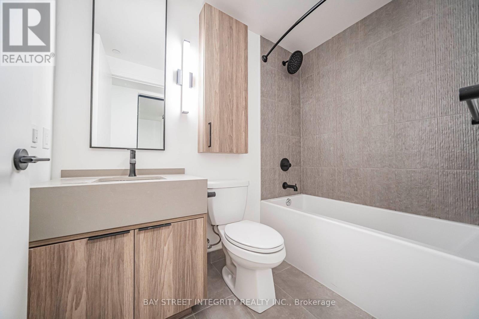702 - 91 Montclair Avenue, Toronto, Ontario  M5P 0B1 - Photo 15 - C13857766