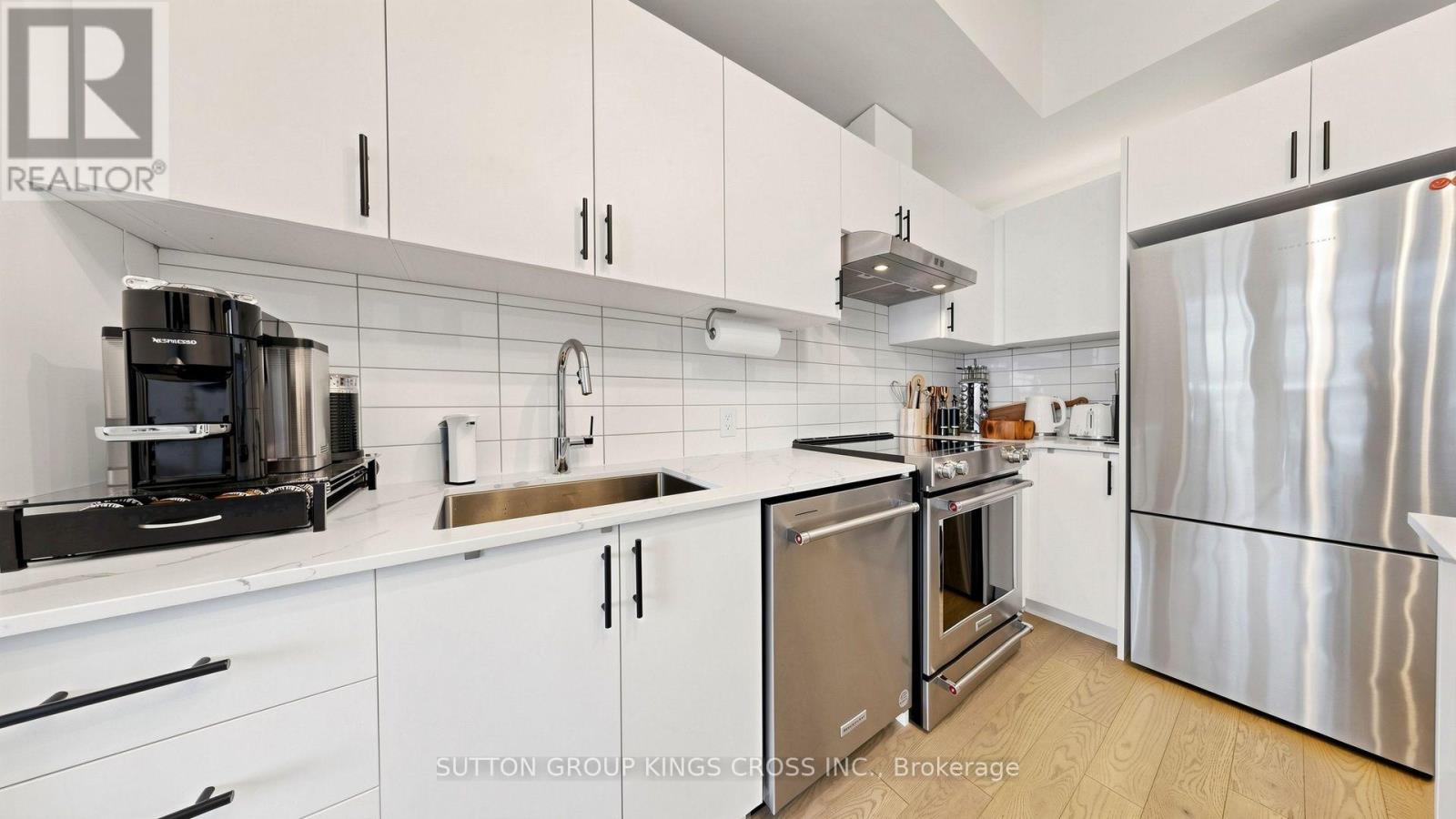 2514 - 9000 Jane Street, Vaughan, Ontario  L4K 0M6 - Photo 10 - N13857754