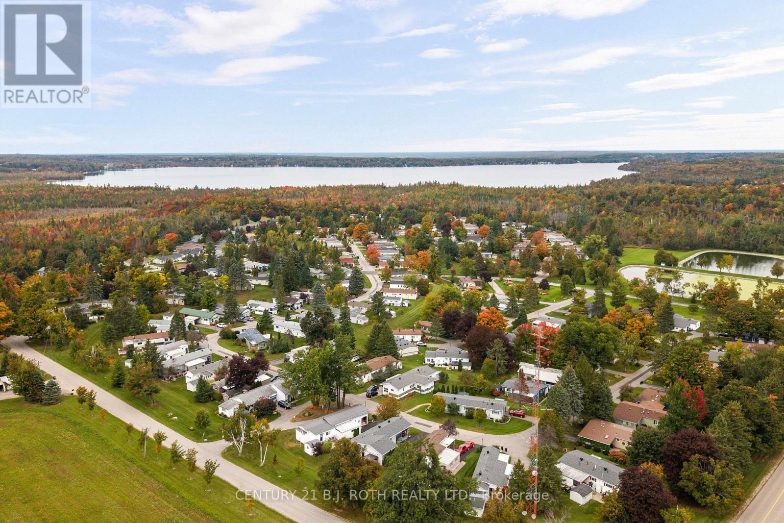 38 Cameron Drive, Oro-Medonte, Ontario  L0L 1T0 - Photo 23 - S13857792