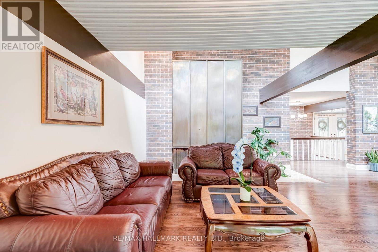 1499 Ashington Court, Mississauga, Ontario  L5C 1R5 - Photo 14 - W13857764