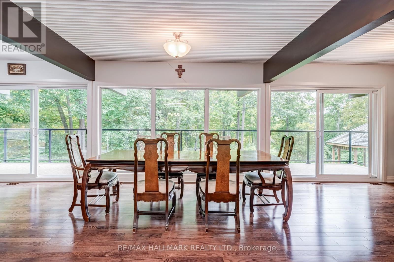 1499 Ashington Court, Mississauga, Ontario  L5C 1R5 - Photo 15 - W13857764