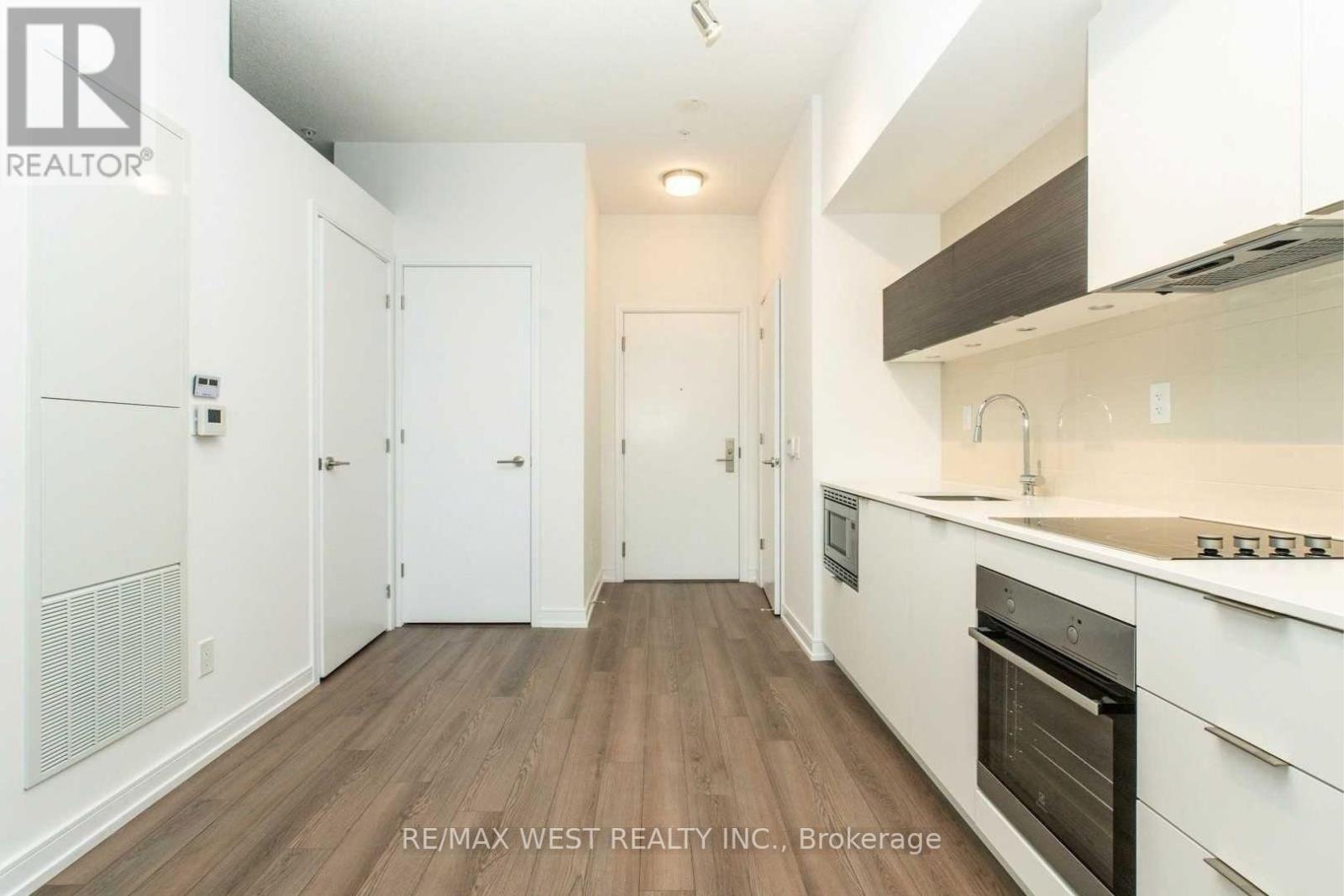 103 - 20 Thomas Riley Road, Toronto, Ontario  M9B 1B3 - Photo 6 - W13857802