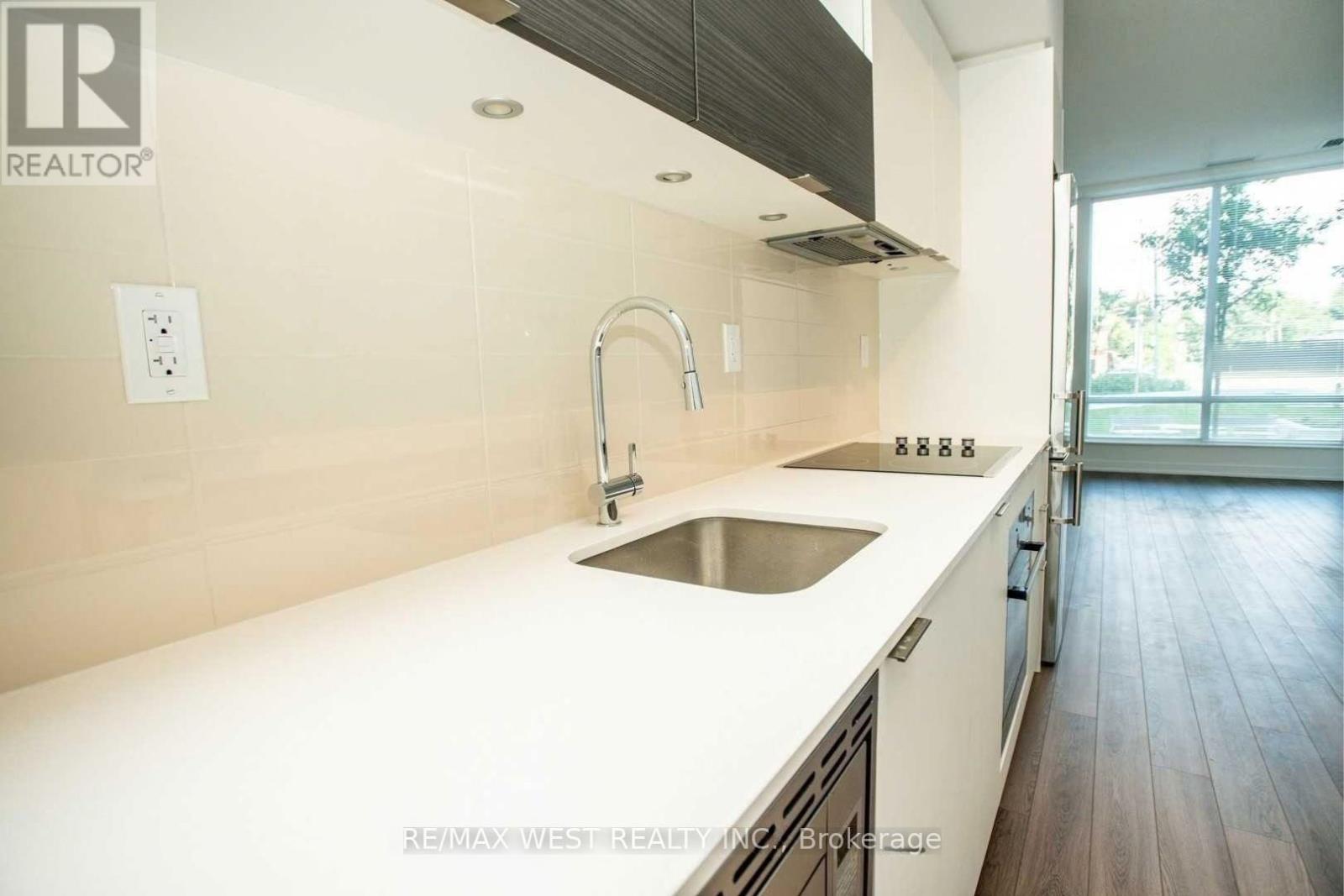 103 - 20 Thomas Riley Road, Toronto, Ontario  M9B 1B3 - Photo 8 - W13857802