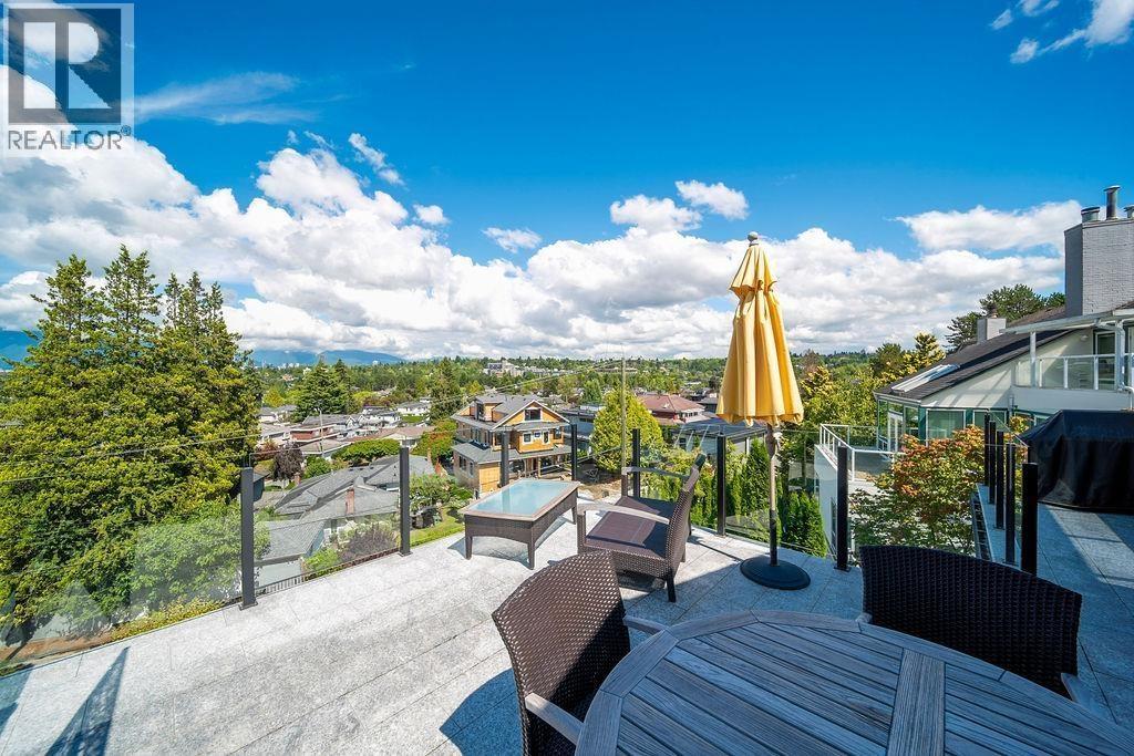4578 PUGET DRIVE