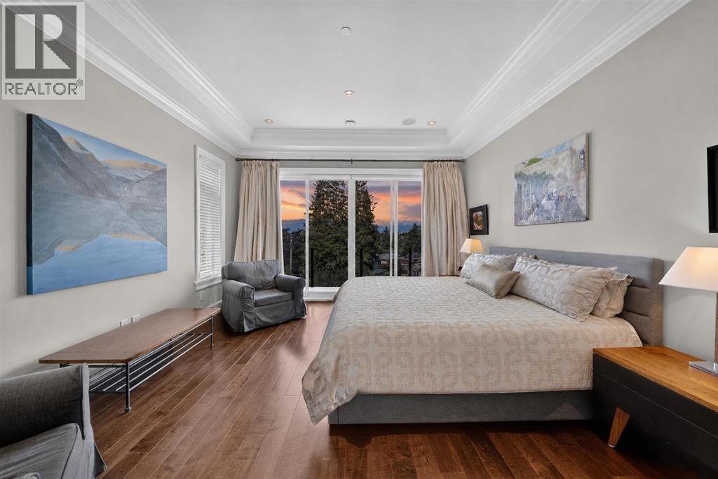 4578 PUGET DRIVE