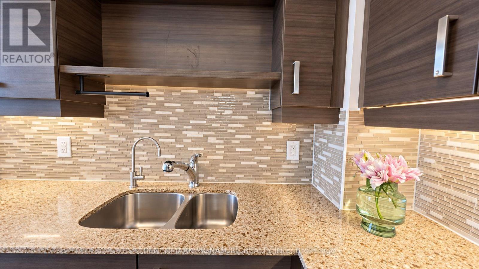 Ph12 - 8228 Birchmount Road, Markham, Ontario  L3R 1A6 - Photo 19 - N13837736