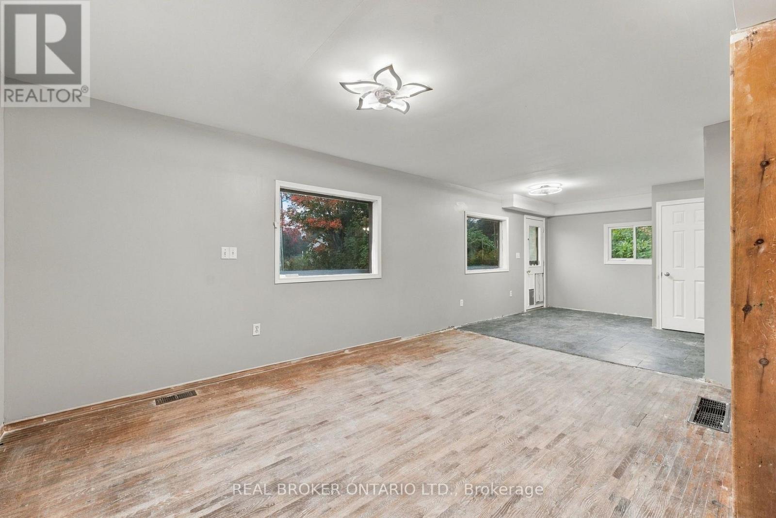 77937 London Road, Bluewater, Ontario  N0M 1L0 - Photo 13 - X13857758