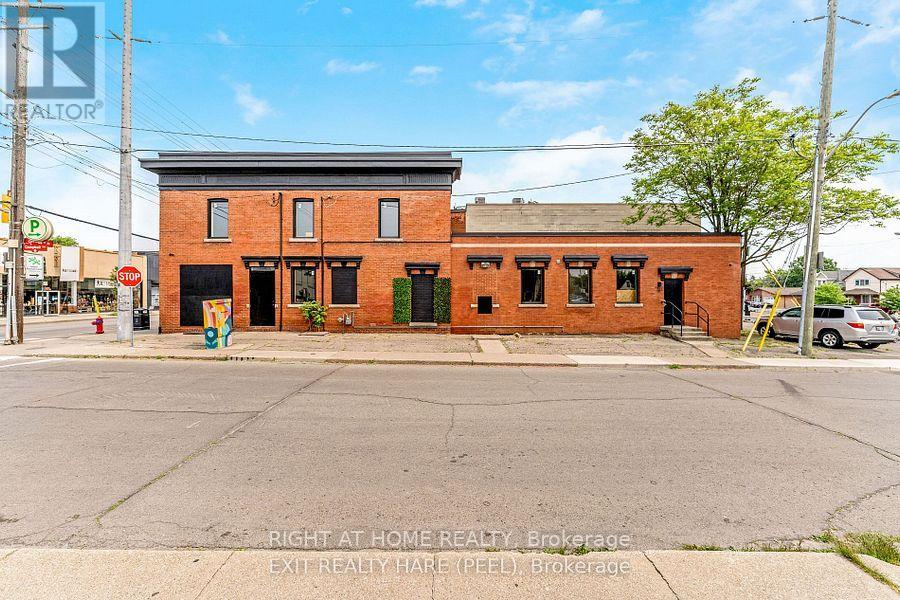 Main - 262 Ottawa Street N, Hamilton, Ontario  L8H 3Z9 - Photo 3 - X13857778
