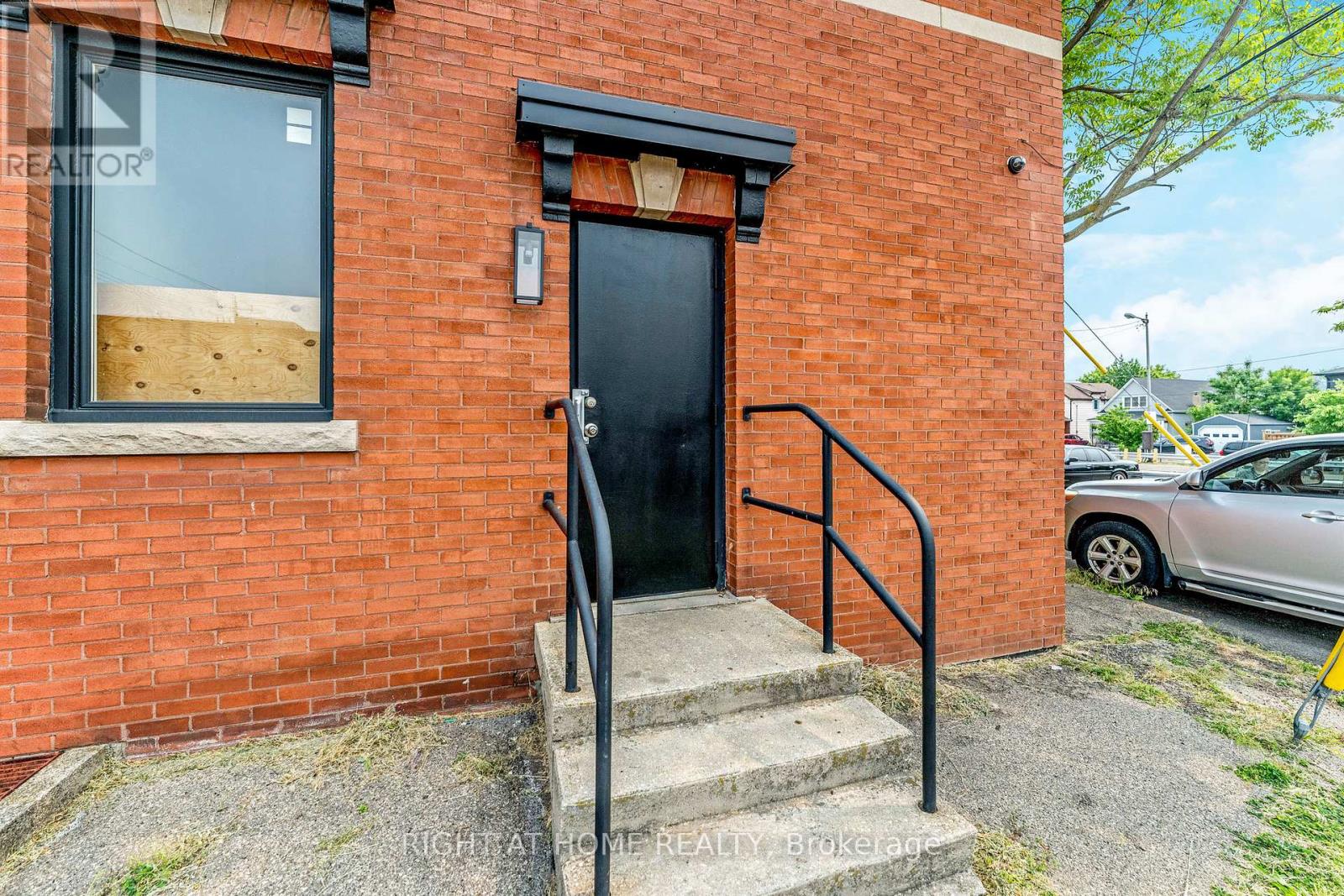 Main - 262 Ottawa Street N, Hamilton, Ontario  L8H 3Z9 - Photo 9 - X13857778