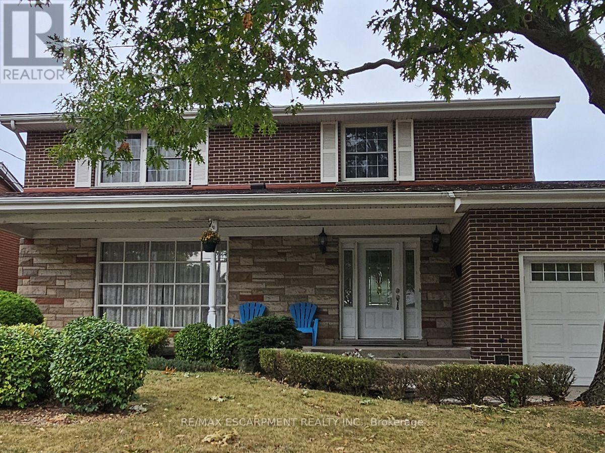 71 Margate Avenue, Hamilton, Ontario  L8T 1M7 - Photo 2 - X13857786