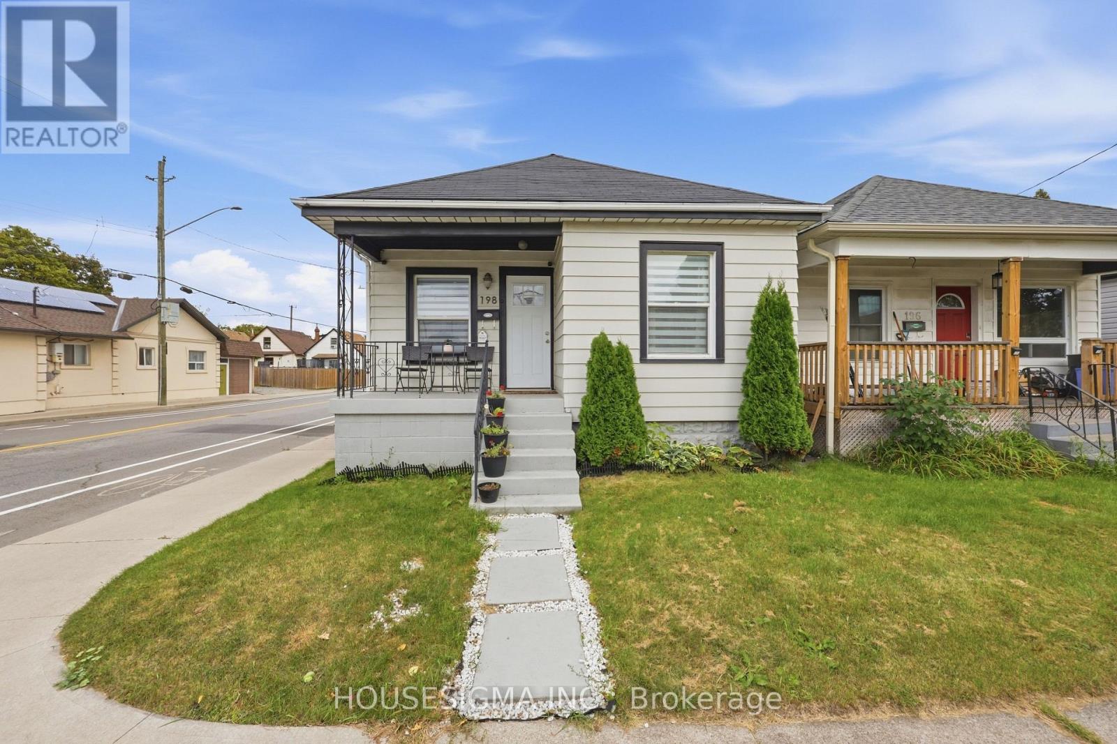 198 WEIR STREET N, Hamilton, Ontario