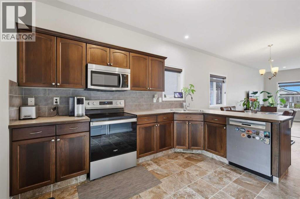 19 Regatta Way