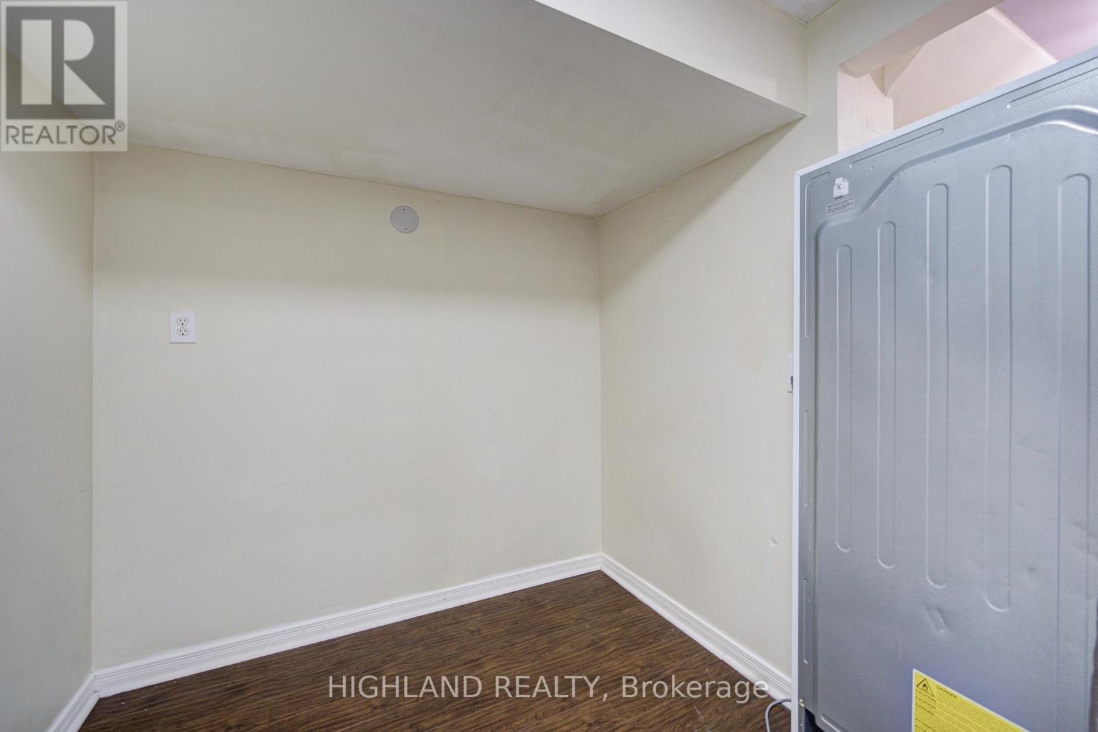 Basement - 5327 Landsborough Avenue, Mississauga, Ontario  L5R 3X1 - Photo 16 - W13832552