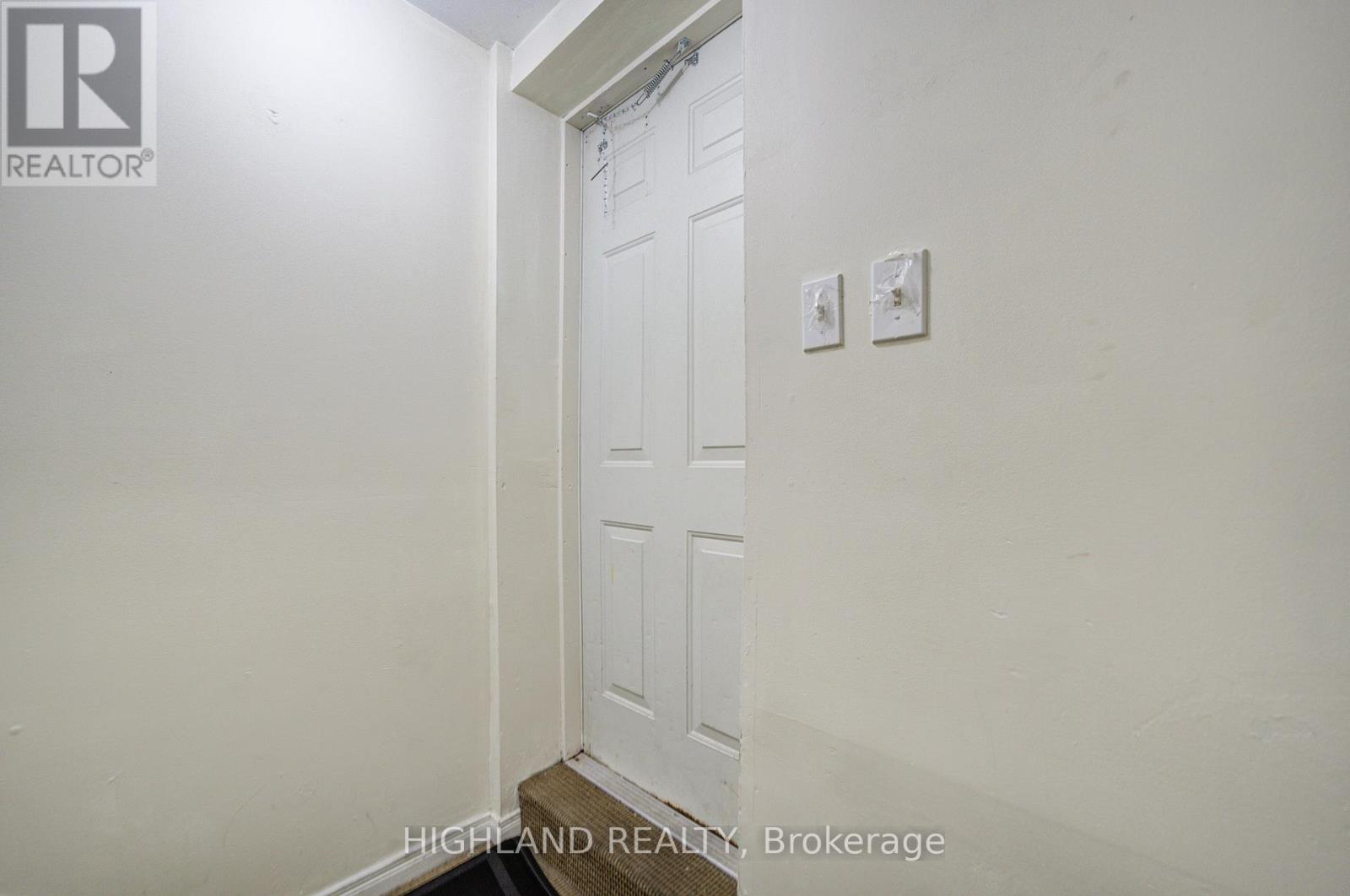 Basement - 5327 Landsborough Avenue, Mississauga, Ontario  L5R 3X1 - Photo 2 - W13832552