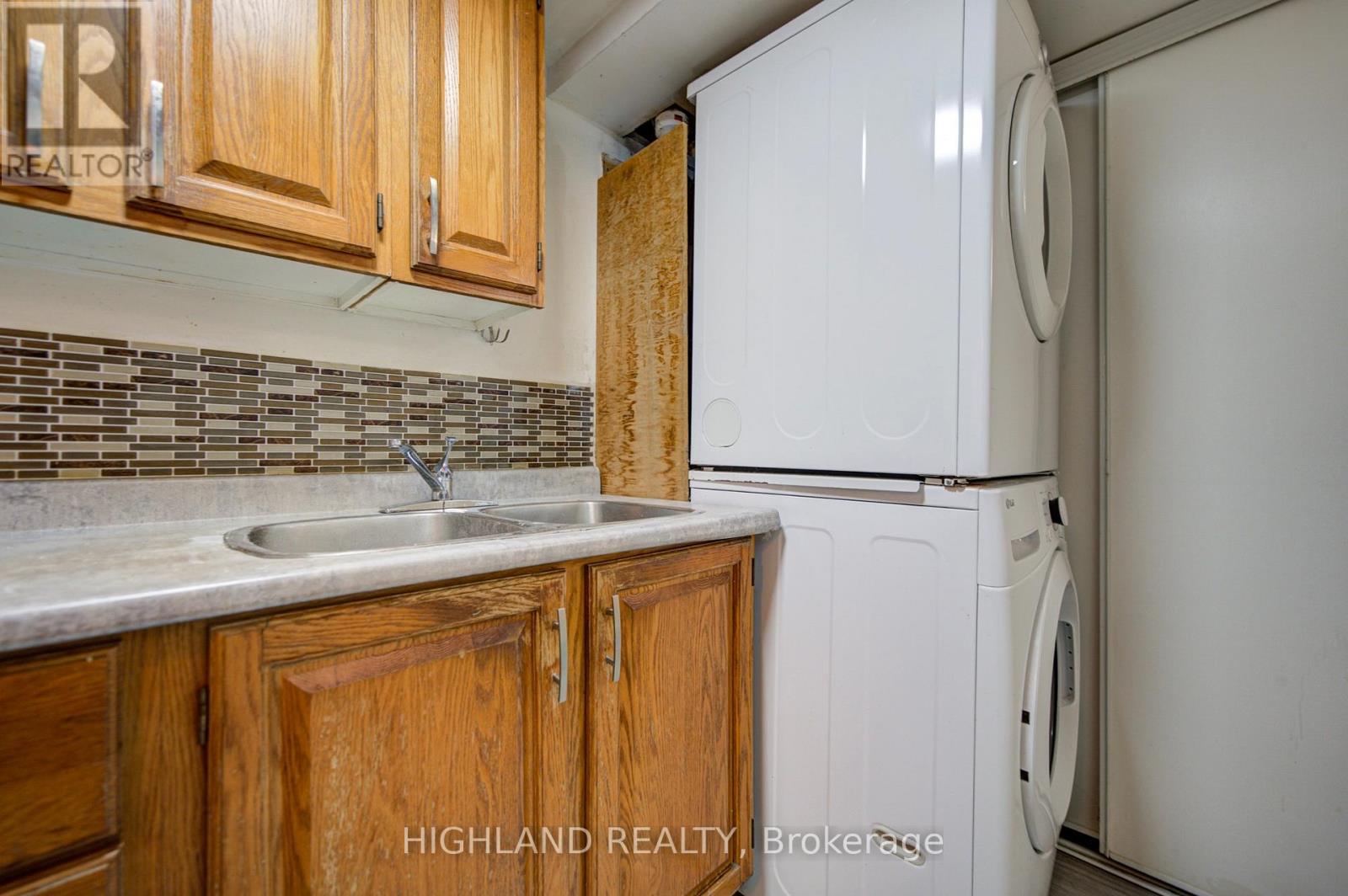 Basement - 5327 Landsborough Avenue, Mississauga, Ontario  L5R 3X1 - Photo 23 - W13832552
