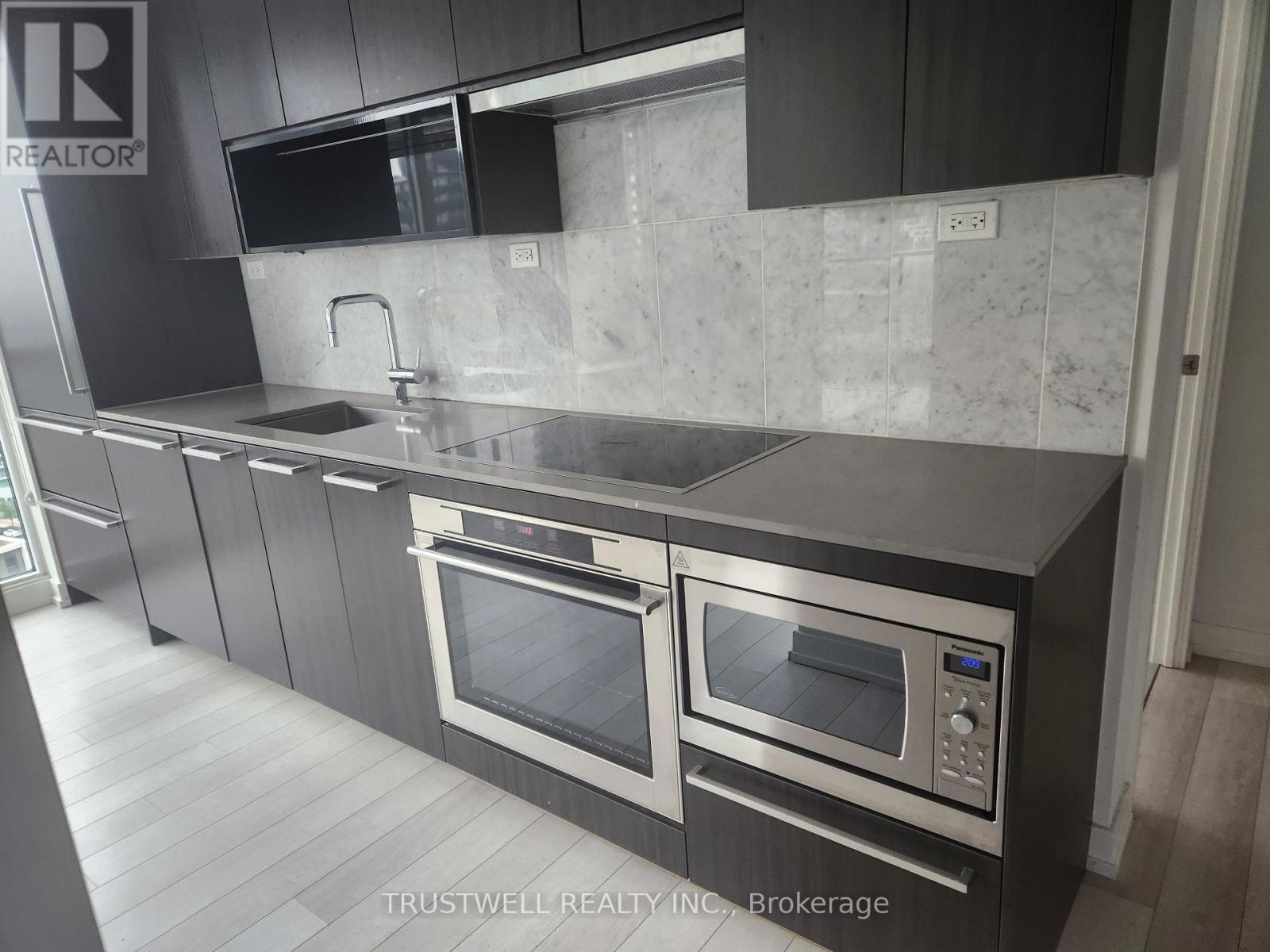 1803 - 115 Mcmahon Drive, Toronto, Ontario  M2K 0E3 - Photo 3 - C13857810