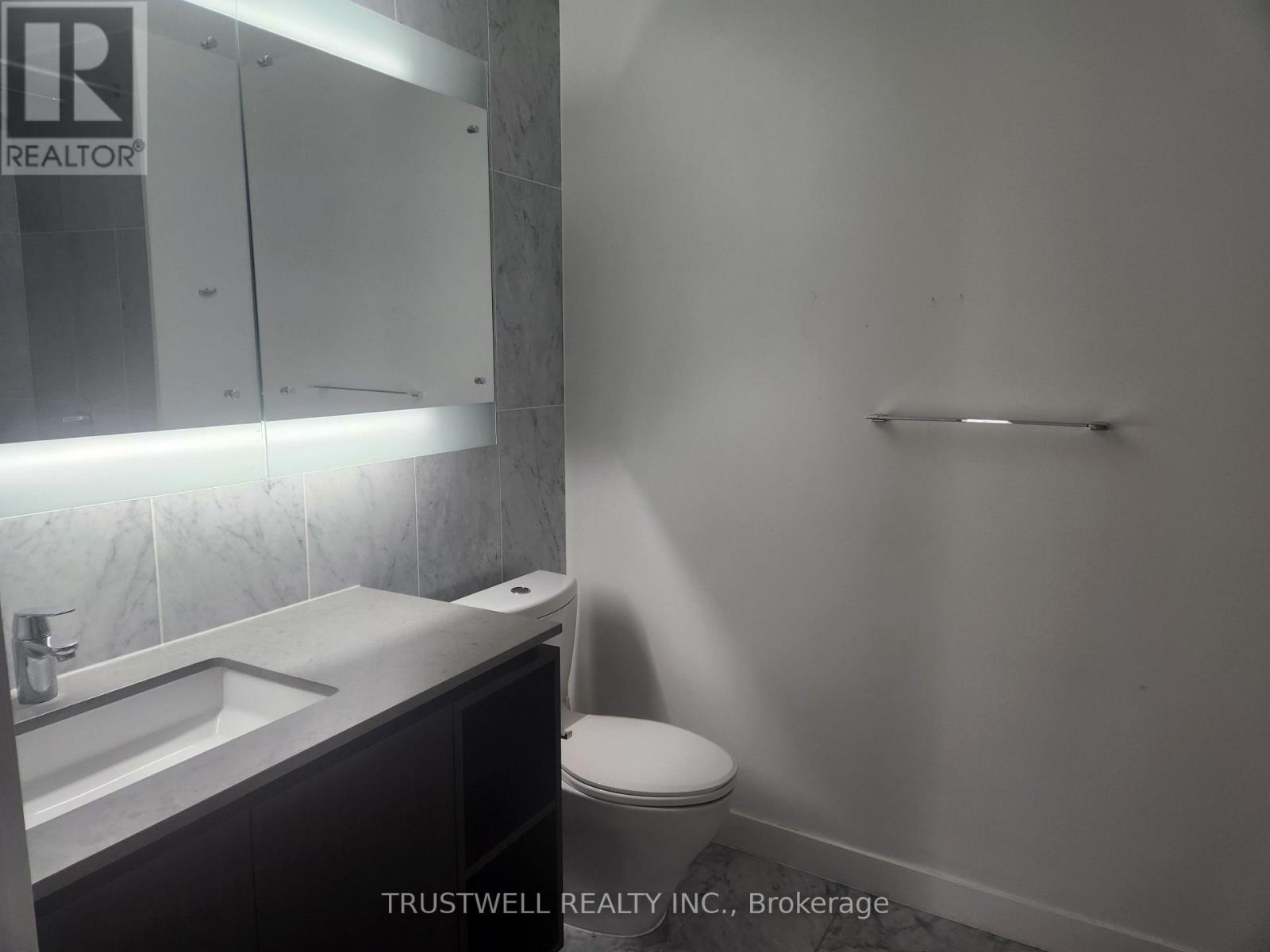 1803 - 115 Mcmahon Drive, Toronto, Ontario  M2K 0E3 - Photo 8 - C13857810