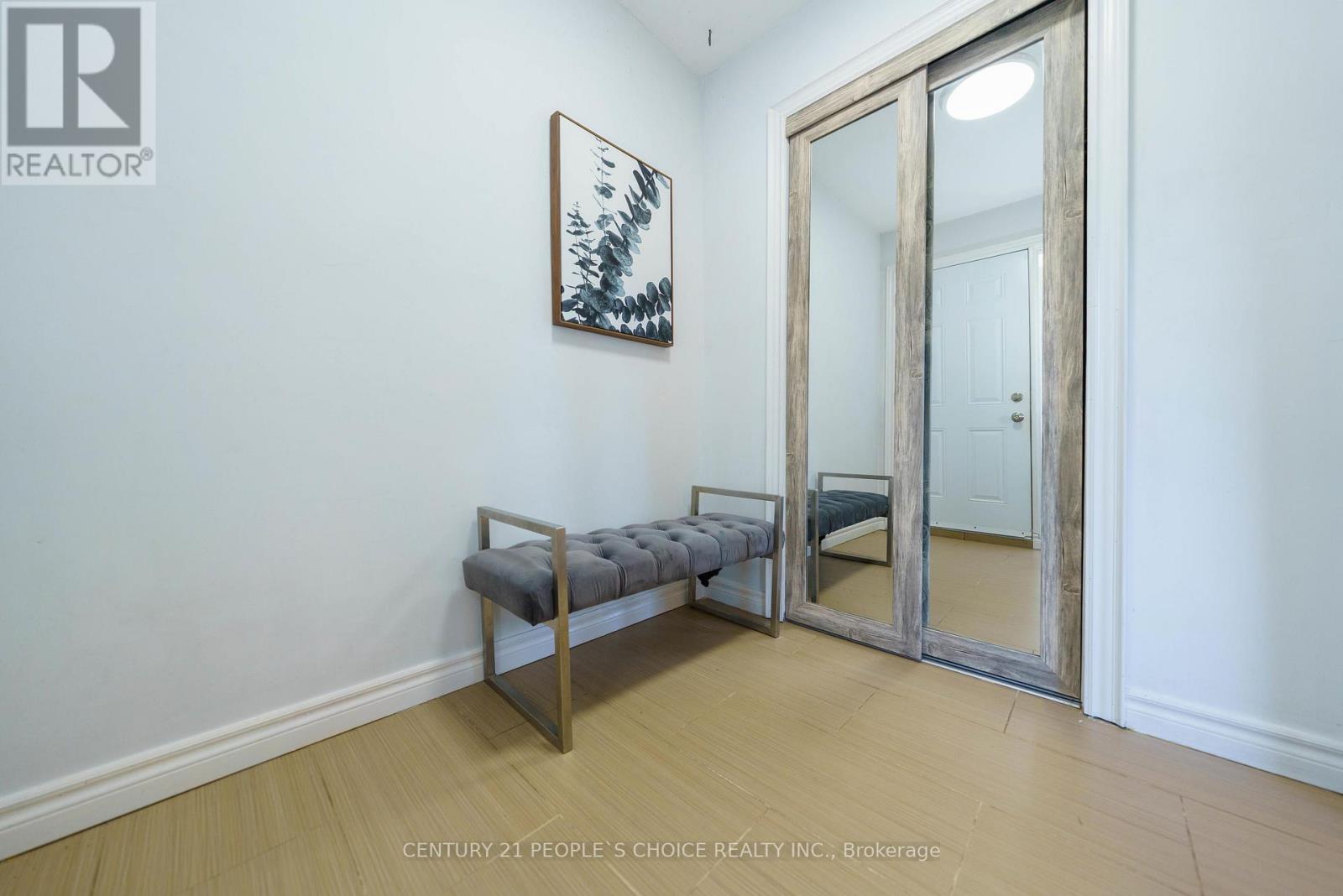172 Hollyberry Trail, Toronto, Ontario  M2H 2P4 - Photo 2 - C13857820