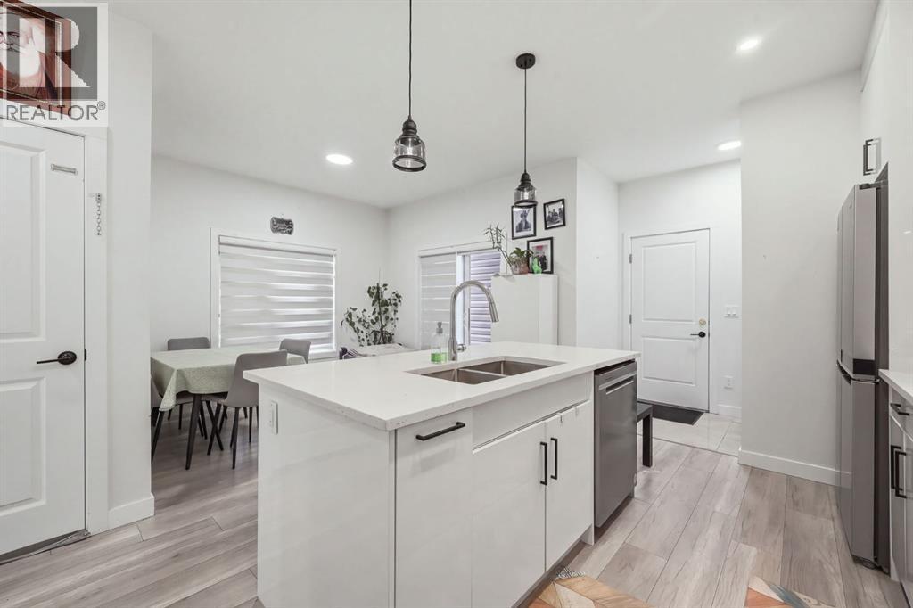 118 Saddlelake Manor NE