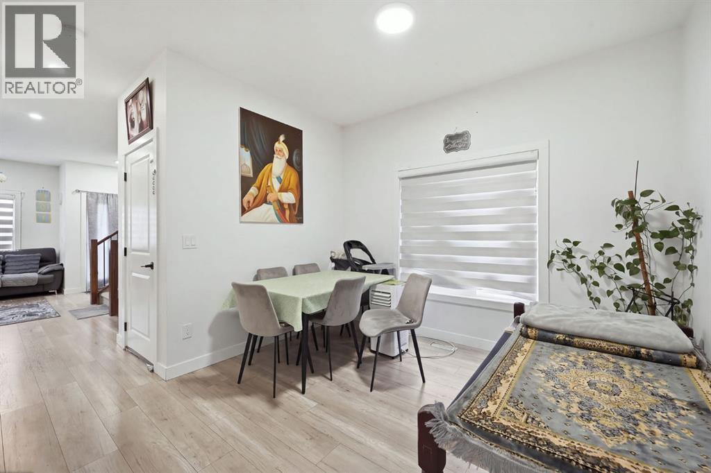 118 Saddlelake Manor NE