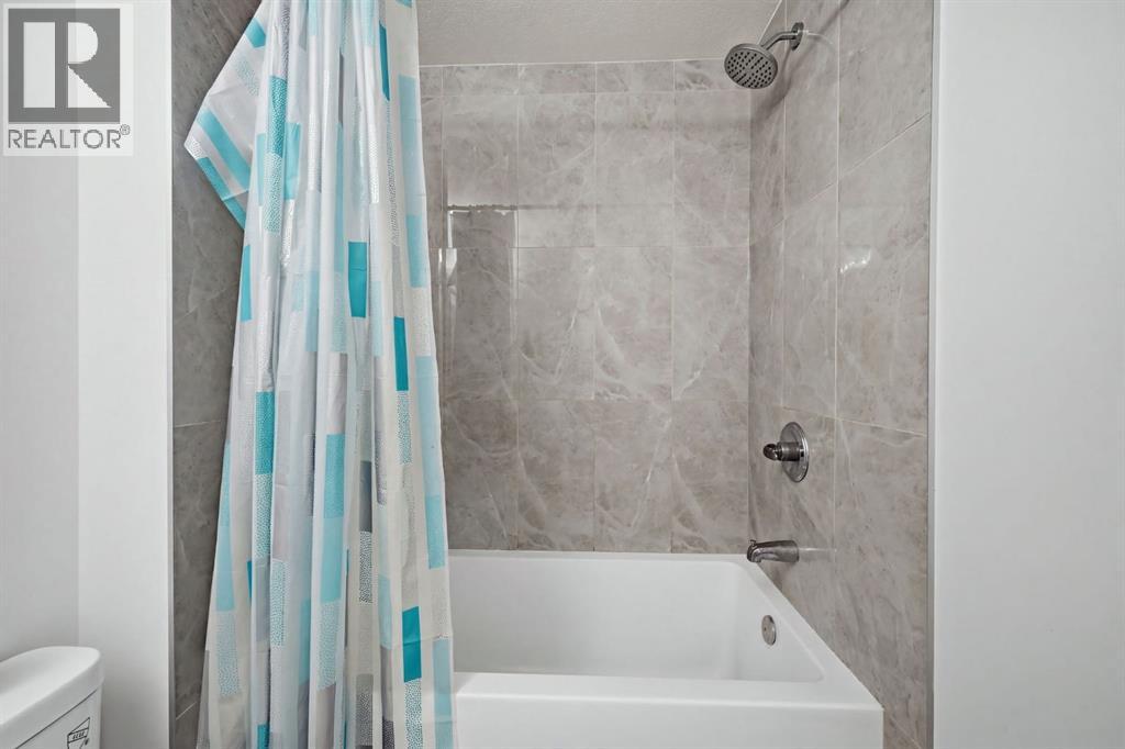 118 Saddlelake Manor NE
