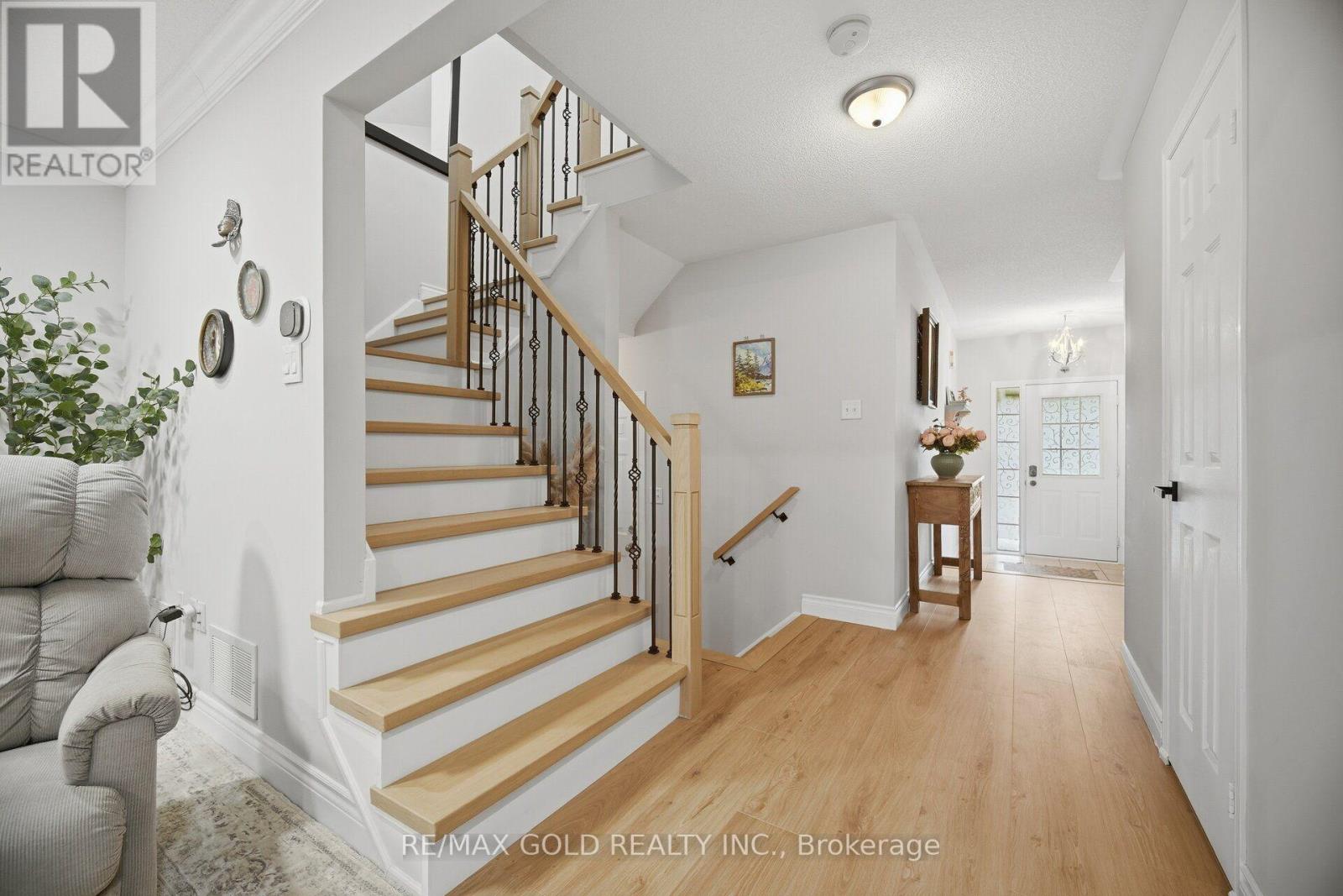 1795 Cobra Crescent, Burlington, Ontario  L7L 7L7 - Photo 20 - W13857806