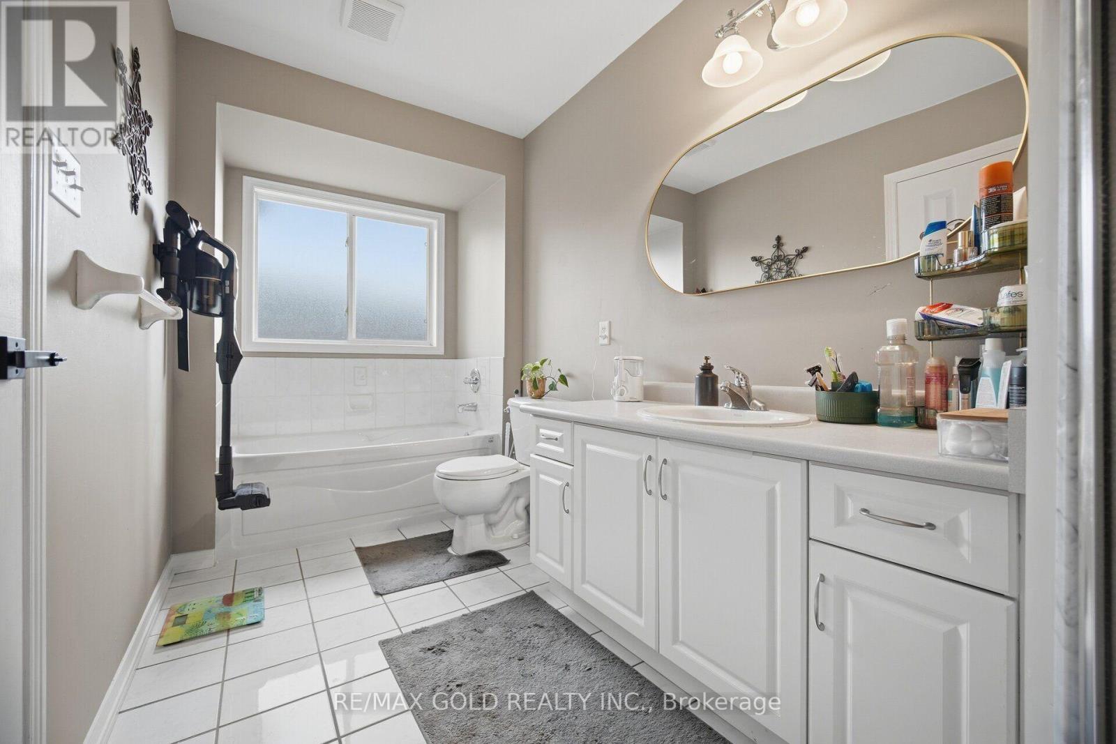1795 Cobra Crescent, Burlington, Ontario  L7L 7L7 - Photo 25 - W13857806