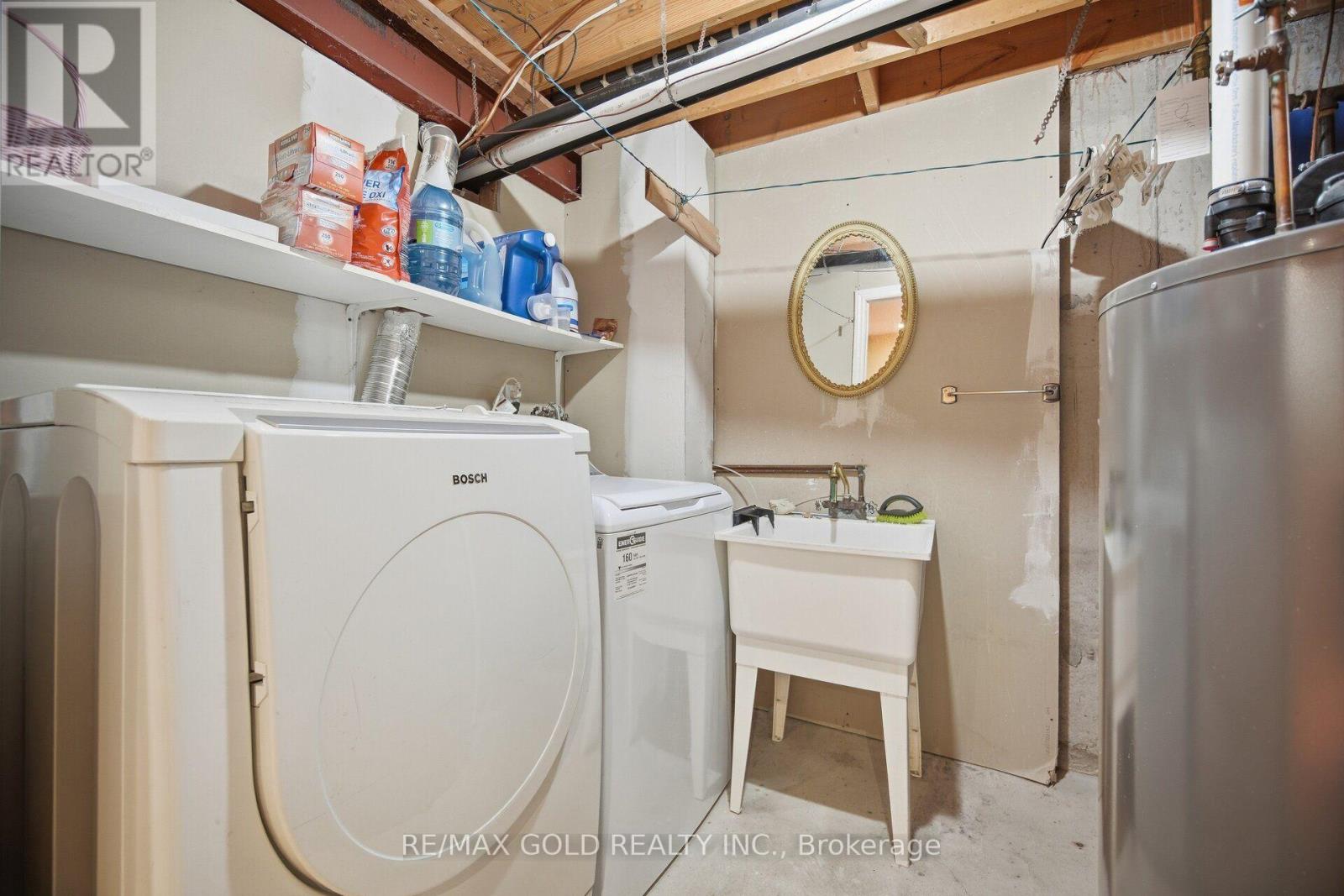 1795 Cobra Crescent, Burlington, Ontario  L7L 7L7 - Photo 40 - W13857806