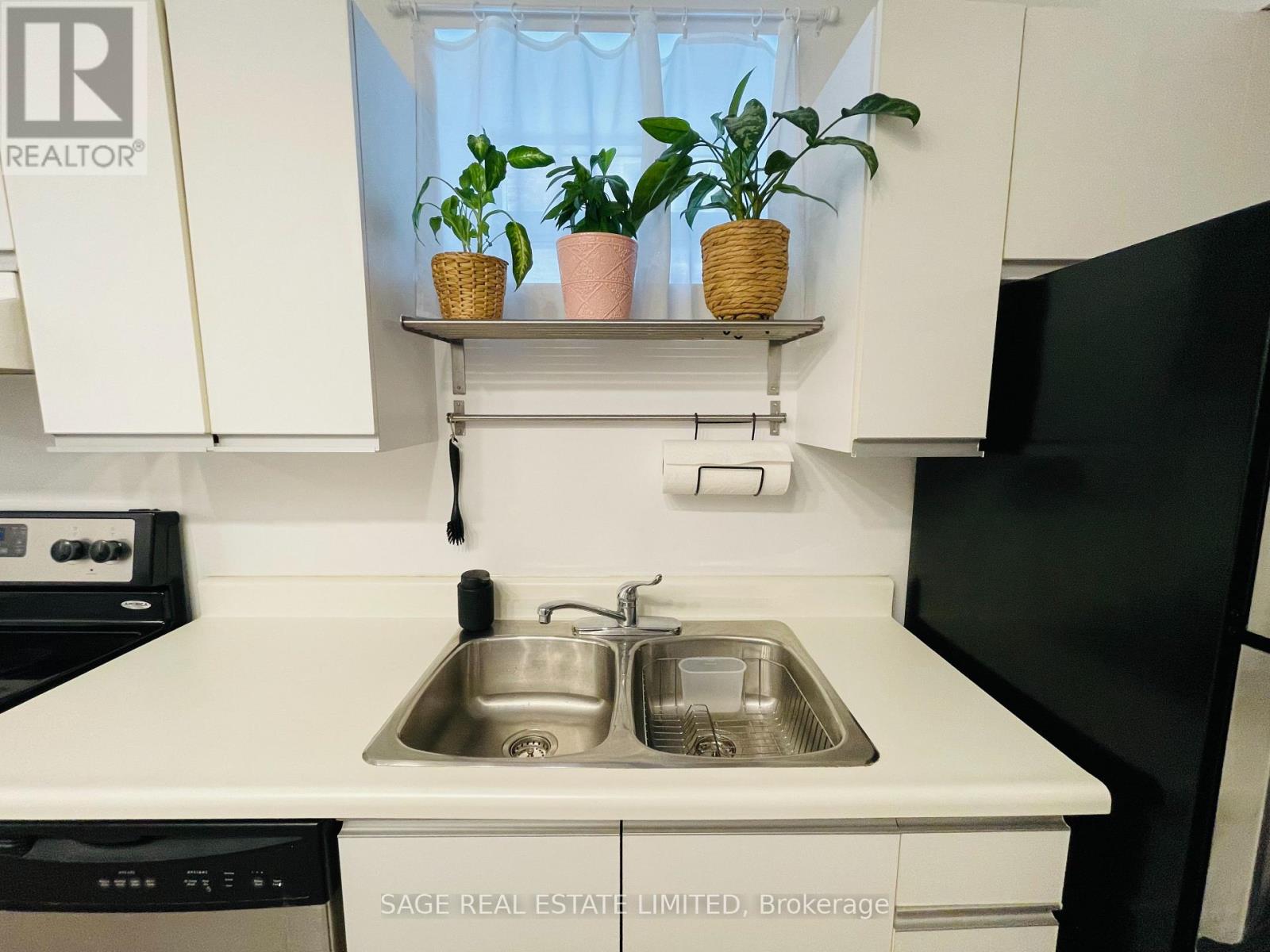 5 - 296 Runnymede Road, Toronto (Runnymede-Bloor West Village), Ontario  M6S 2Y6 - Photo 10 - W13857816