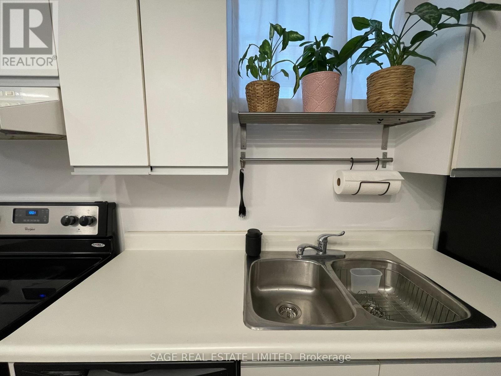 5 - 296 Runnymede Road, Toronto (Runnymede-Bloor West Village), Ontario  M6S 2Y6 - Photo 16 - W13857816