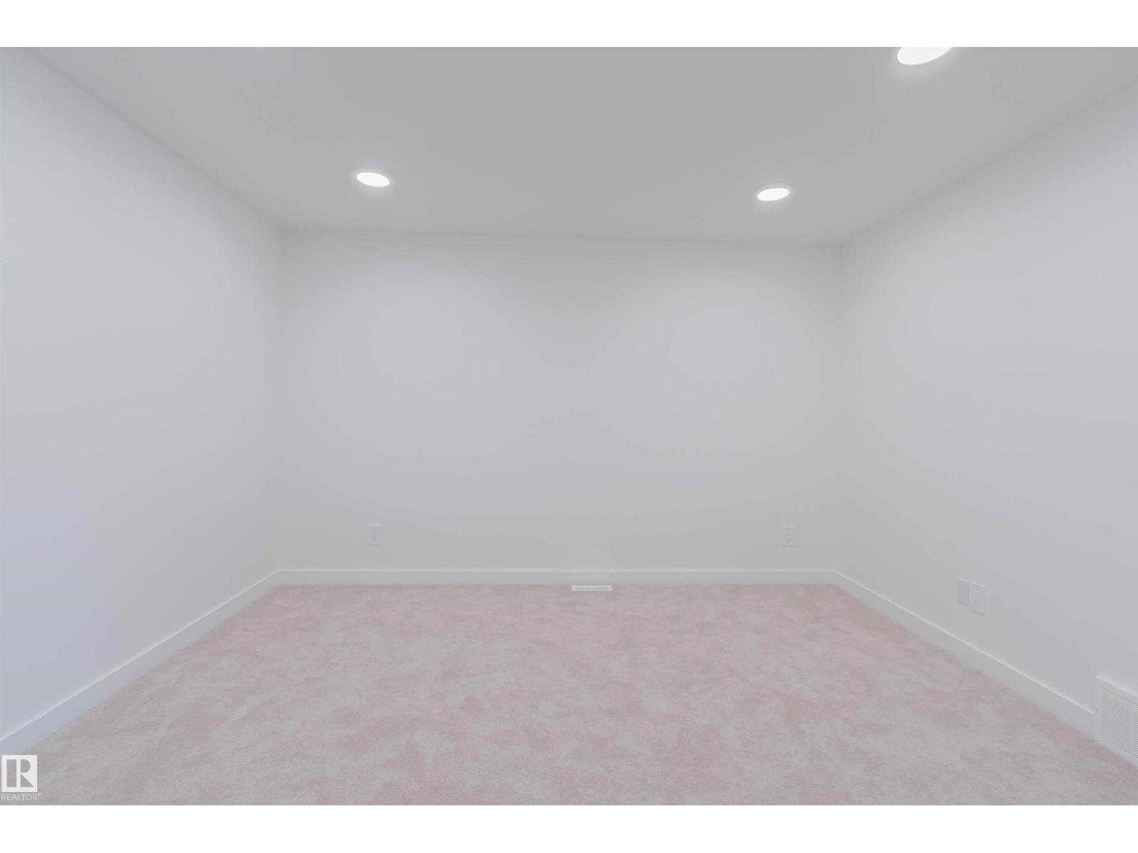 20624 43 AV NW