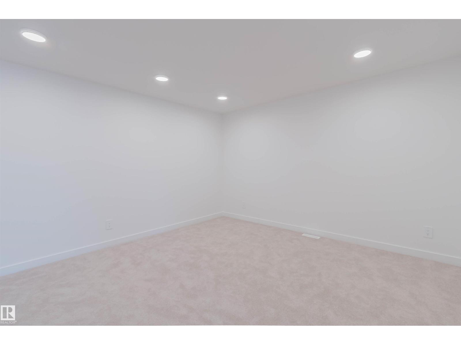 20624 43 AV NW