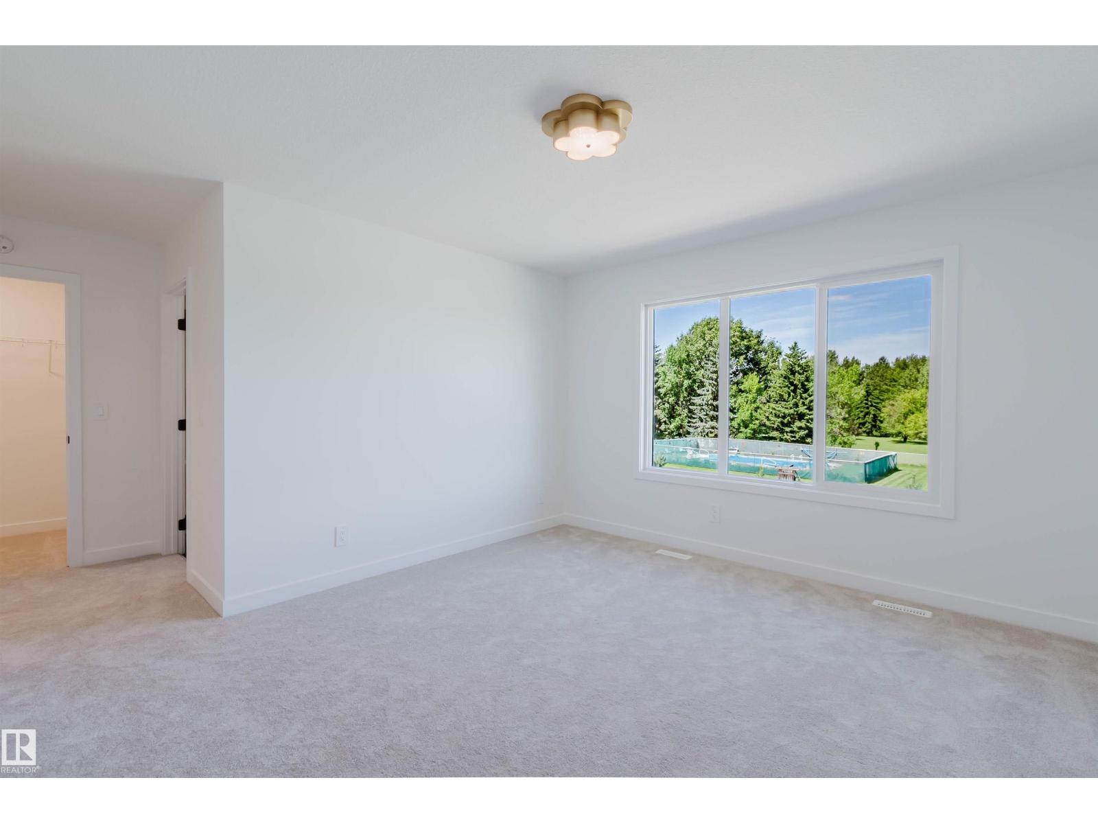 20624 43 AV NW