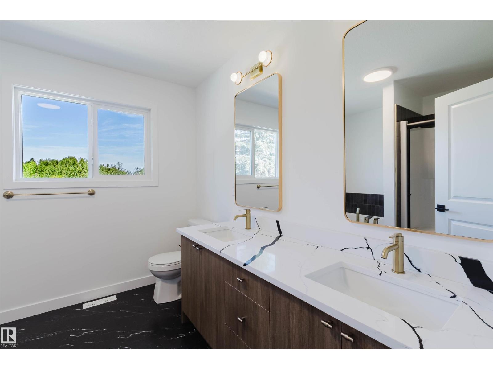 20624 43 AV NW