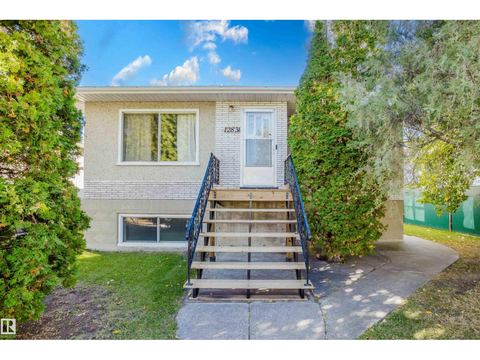 12831 126 ST NW