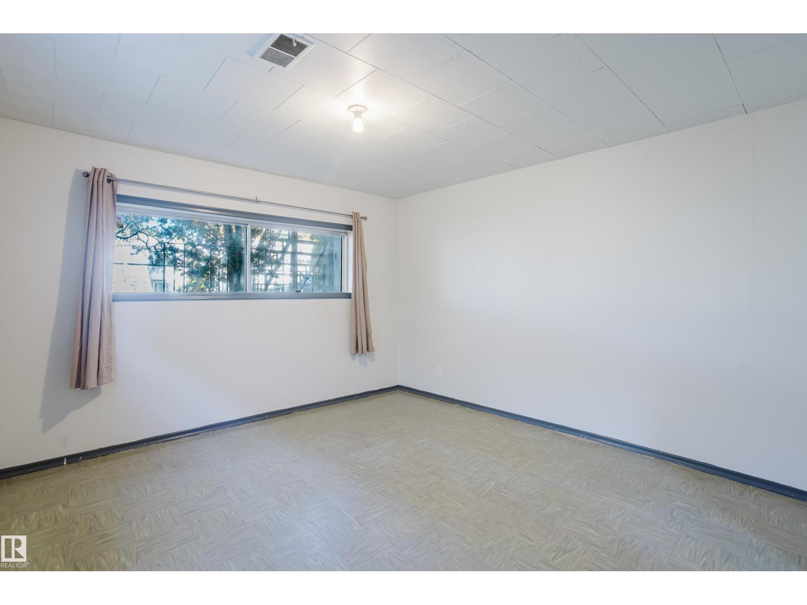 12831 126 ST NW