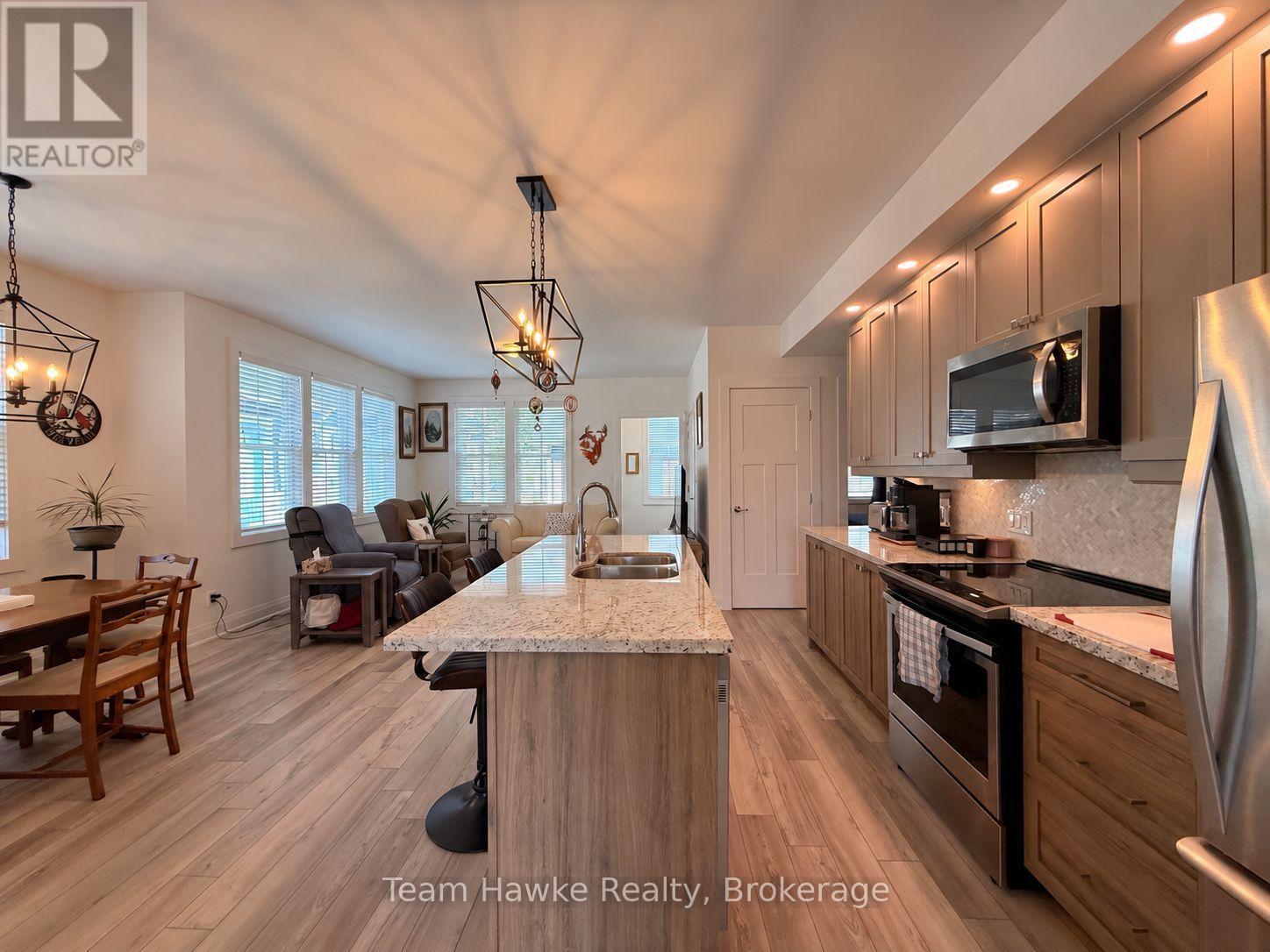 10 Samantha Lane, Midland, Ontario  L4R 0H4 - Photo 5 - S13839182