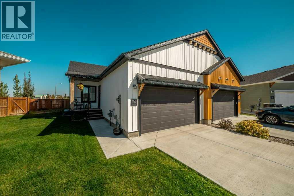 4621 26 Avenue S, Lethbridge, Alberta  T1K 8K4 - Photo 1 - A2347186