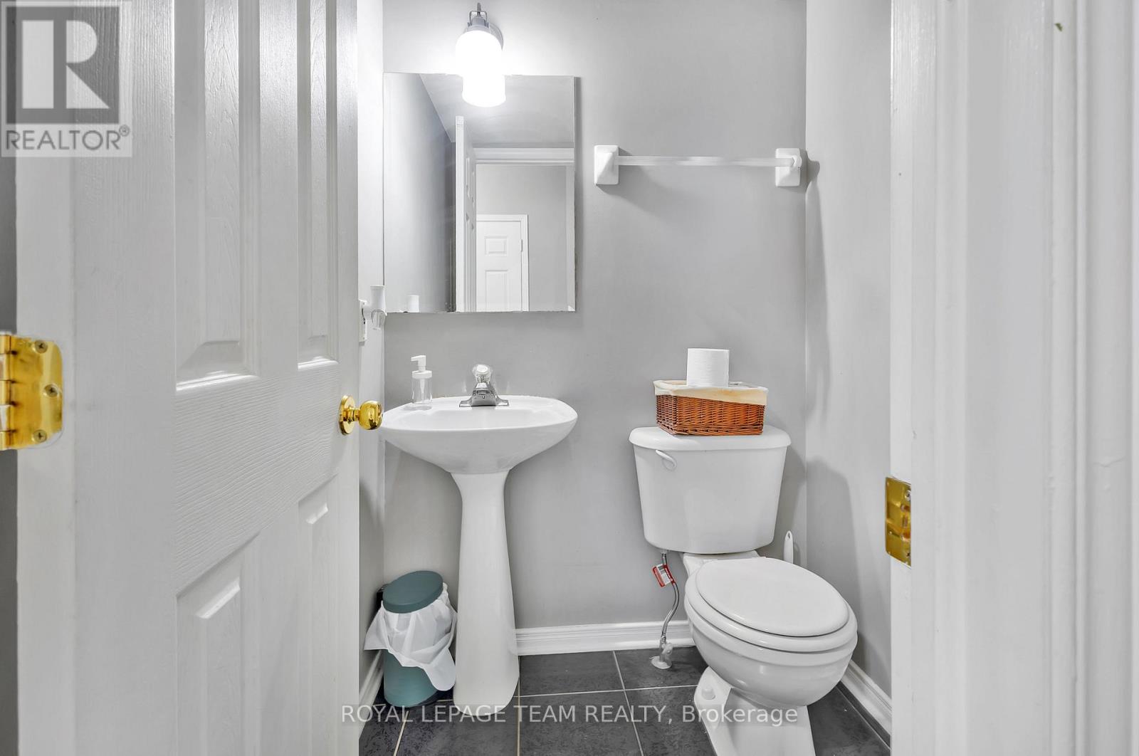 36 Saffron Court, Ottawa, Ontario  K2J 4R7 - Photo 4 - X13857858